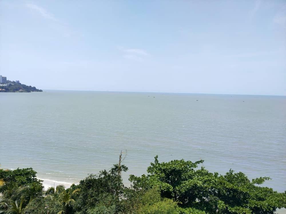 Beachfront Full Sea Penang تانجونغ بونغاه المظهر الخارجي الصورة